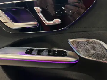 MERCEDES-BENZ EQE 350  SUV AMG Night   Airmatic  Distronic