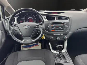 Kia Cee'd - Garantie! Km. certificati! Rate fara avans!