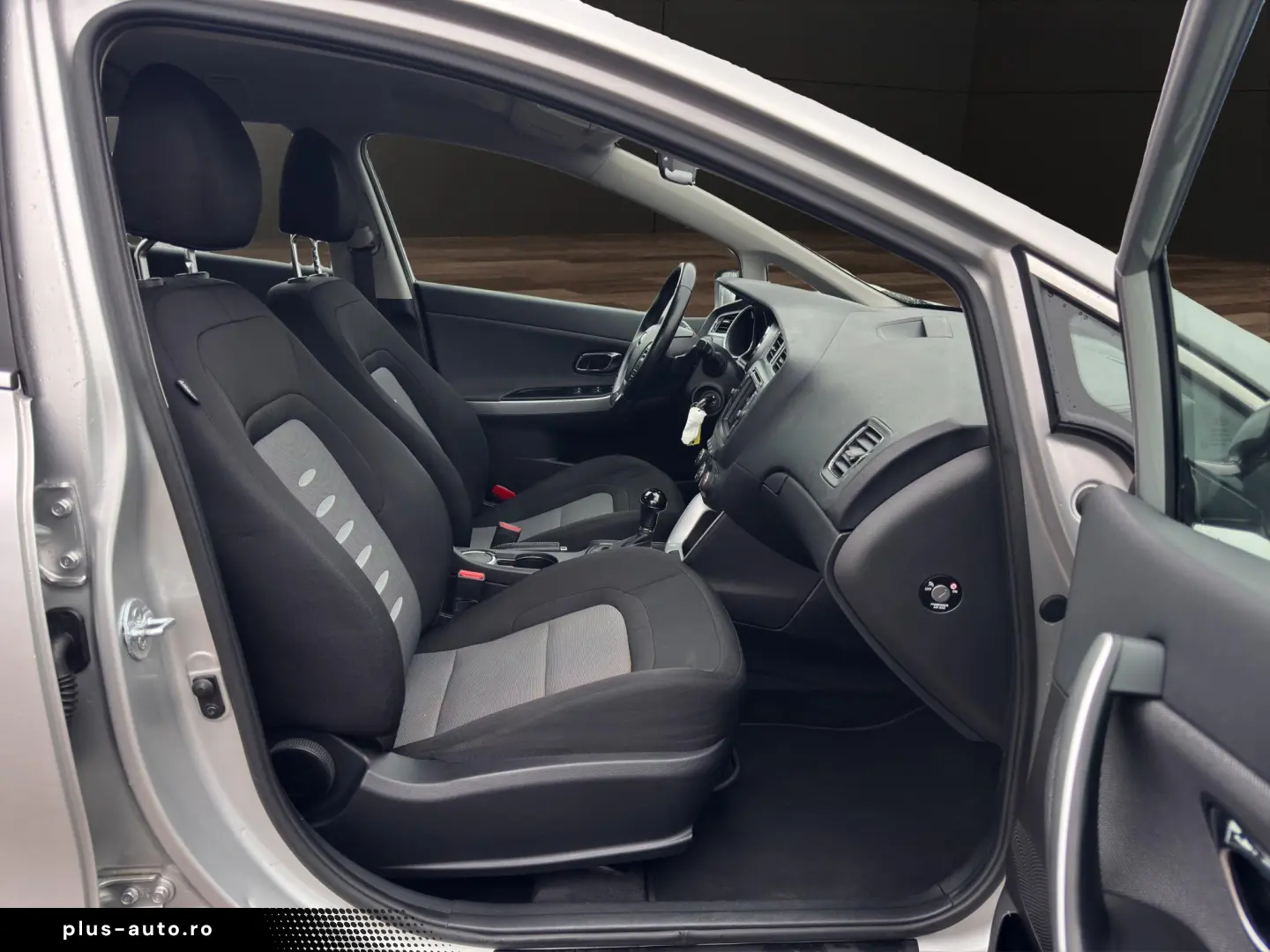 Kia Cee'd - Garantie! Km. certificati! Rate fara avans!