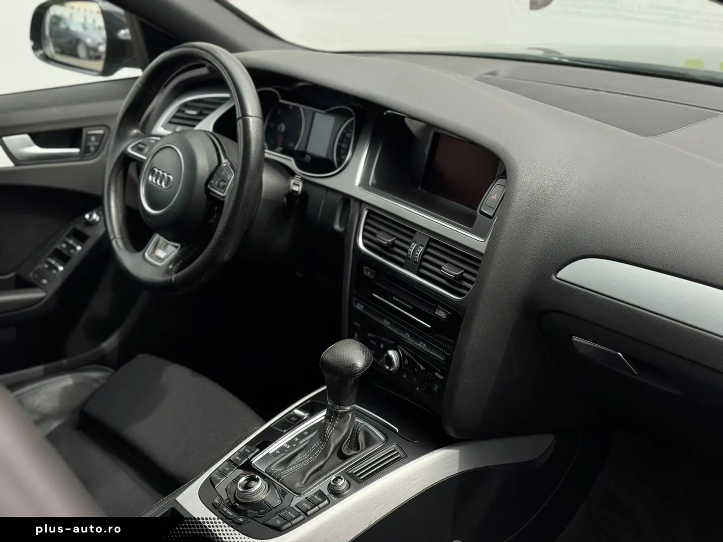 AUDI A4 2.0 TDI S-LINE SPORTPAKET PLUS