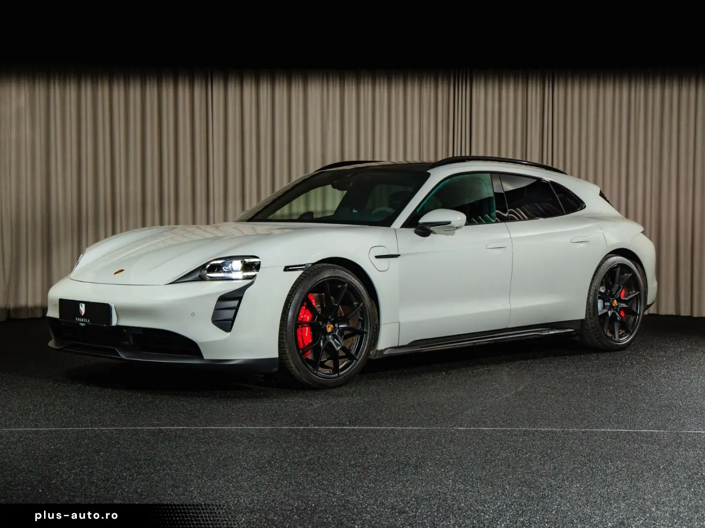 PORSCHE Taycan GTS ST   BOSE  Sport Design  Chrono  HU
