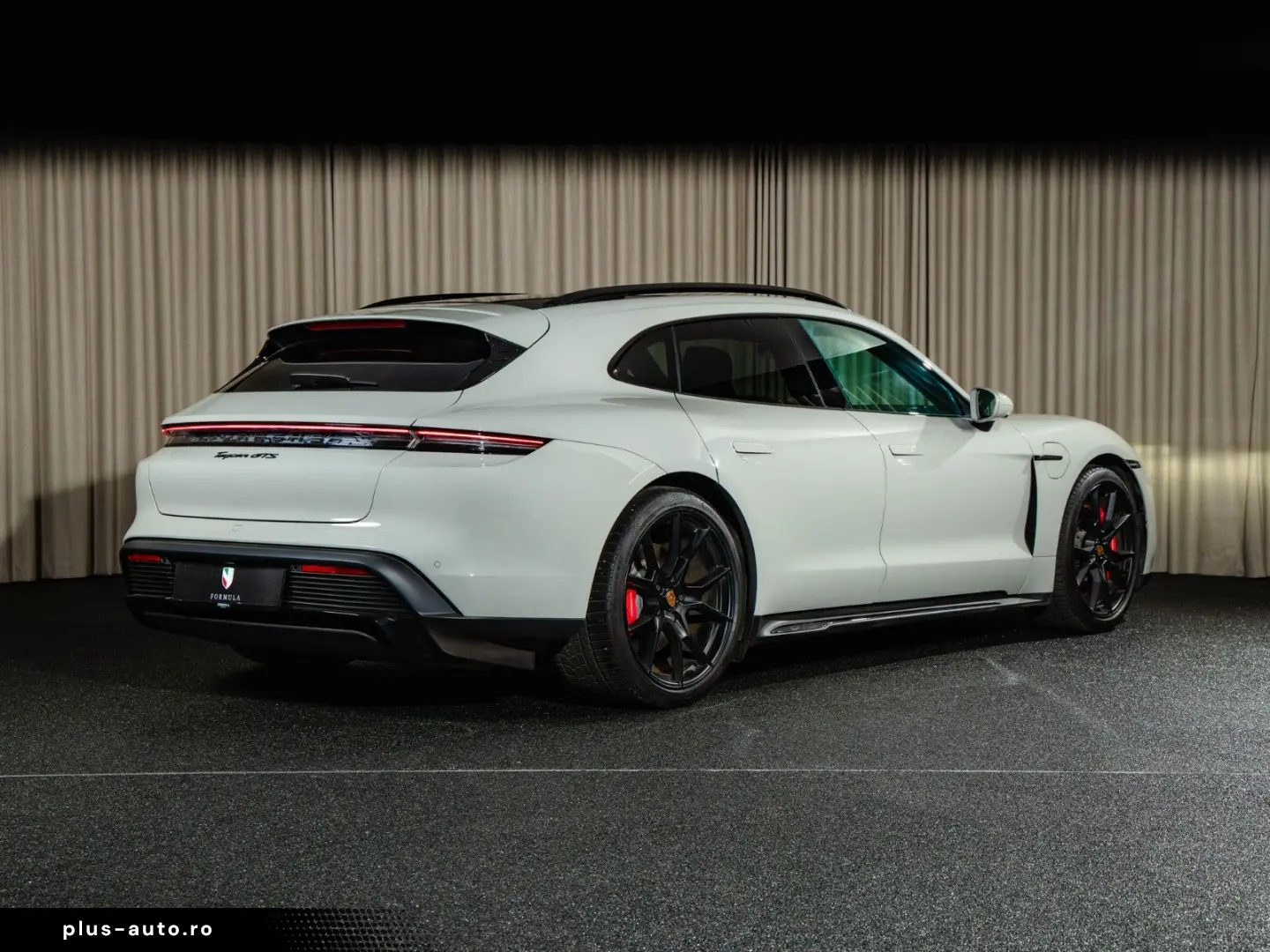 PORSCHE Taycan GTS ST   BOSE  Sport Design  Chrono  HU