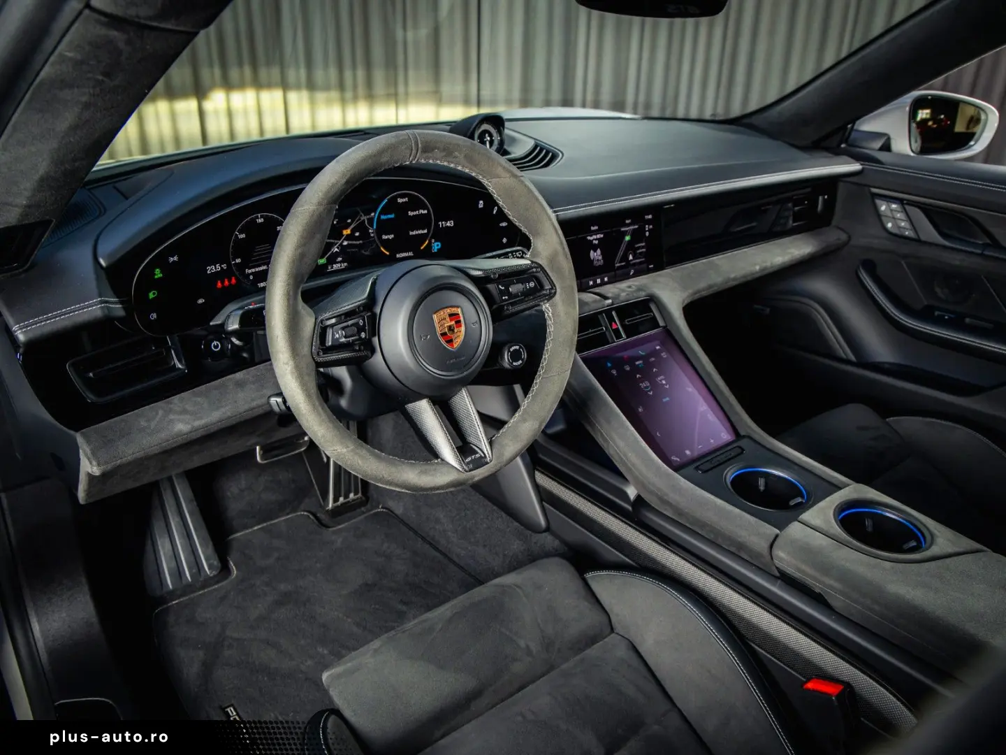 PORSCHE Taycan GTS ST   BOSE  Sport Design  Chrono  HU