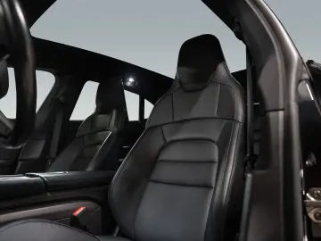PORSCHE Taycan 4S Sport Turismo Abstandsregeltempostat