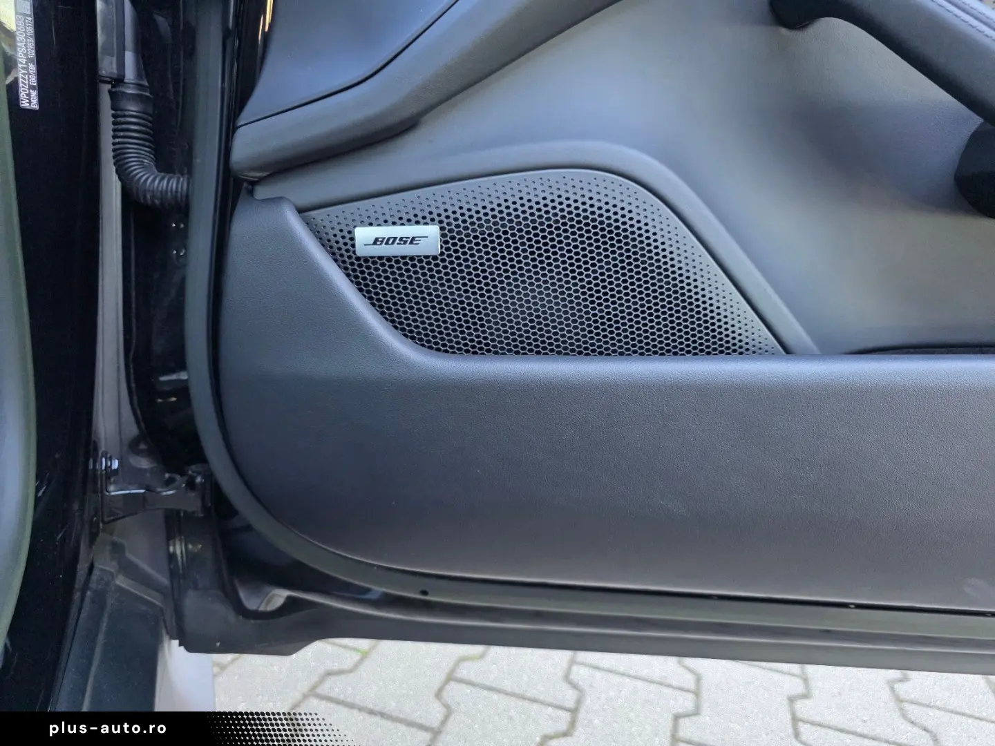 PORSCHE Taycan 4 S  HuD Matrix Pano Massage 360  1. Hand