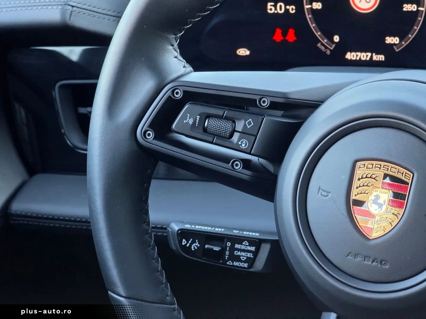 PORSCHE Taycan 4 S  HuD Matrix Pano Massage 360  1. Hand