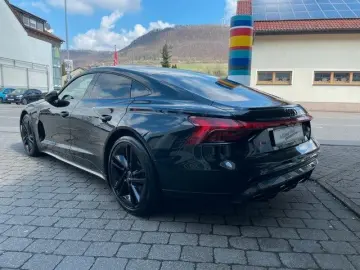 AUDI RS e-tron GT quattro 440kW PANO 360  Carbon