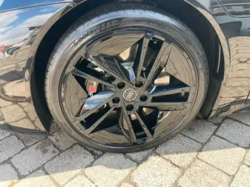 AUDI RS e-tron GT quattro 440kW PANO 360  Carbon