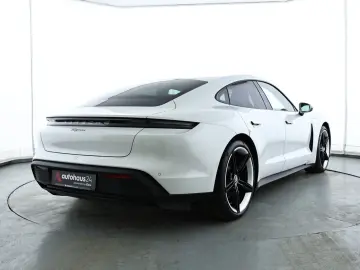 PORSCHE Taycan 93 4 kWh LED Navi Perf.-Batt.  CAM
