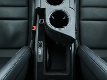 PORSCHE Taycan 93 4 kWh LED Navi Perf.-Batt.  CAM