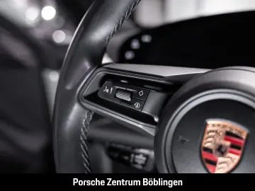 PORSCHE Taycan InnoDrive Surround-View Sitzbelüftung