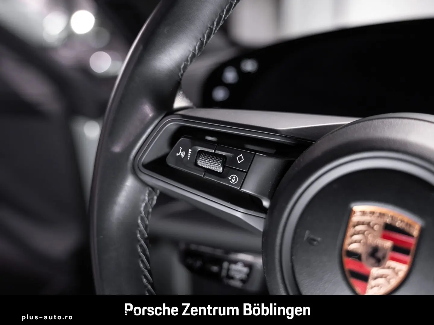 PORSCHE Taycan InnoDrive Surround-View Sitzbelüftung