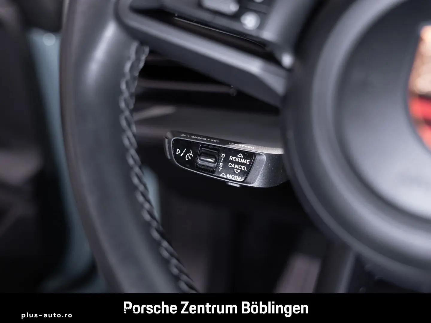 PORSCHE Taycan InnoDrive Surround-View Sitzbelüftung