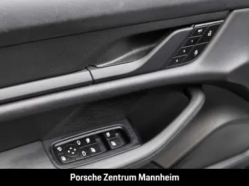PORSCHE Taycan 4S Head Up 14-Wege Range Manager Umgebung