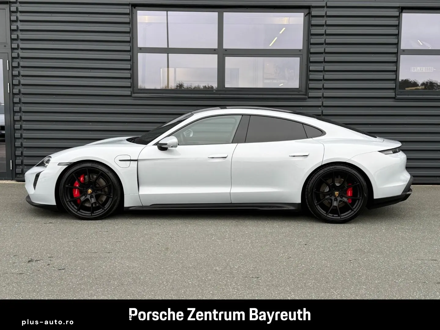 PORSCHE Taycan GTS  PDCC HeadUp Hinterachlenkung