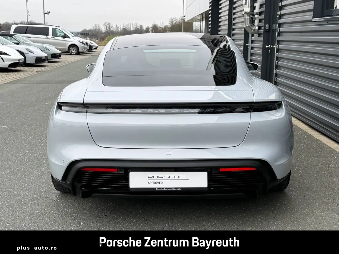 PORSCHE Taycan GTS  PDCC HeadUp Hinterachlenkung