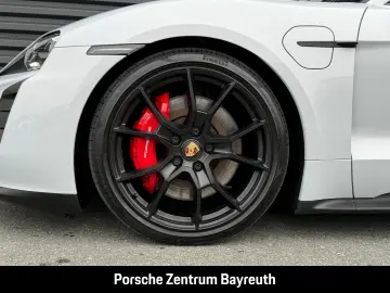 PORSCHE Taycan GTS  PDCC HeadUp Hinterachlenkung