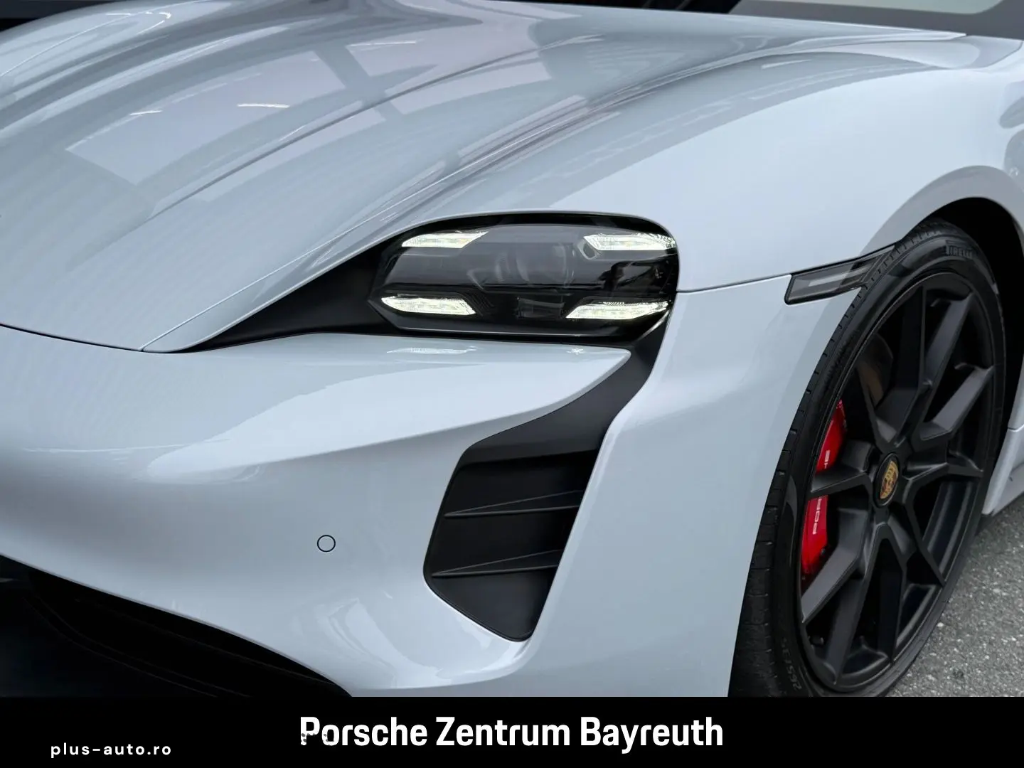 PORSCHE Taycan GTS  PDCC HeadUp Hinterachlenkung