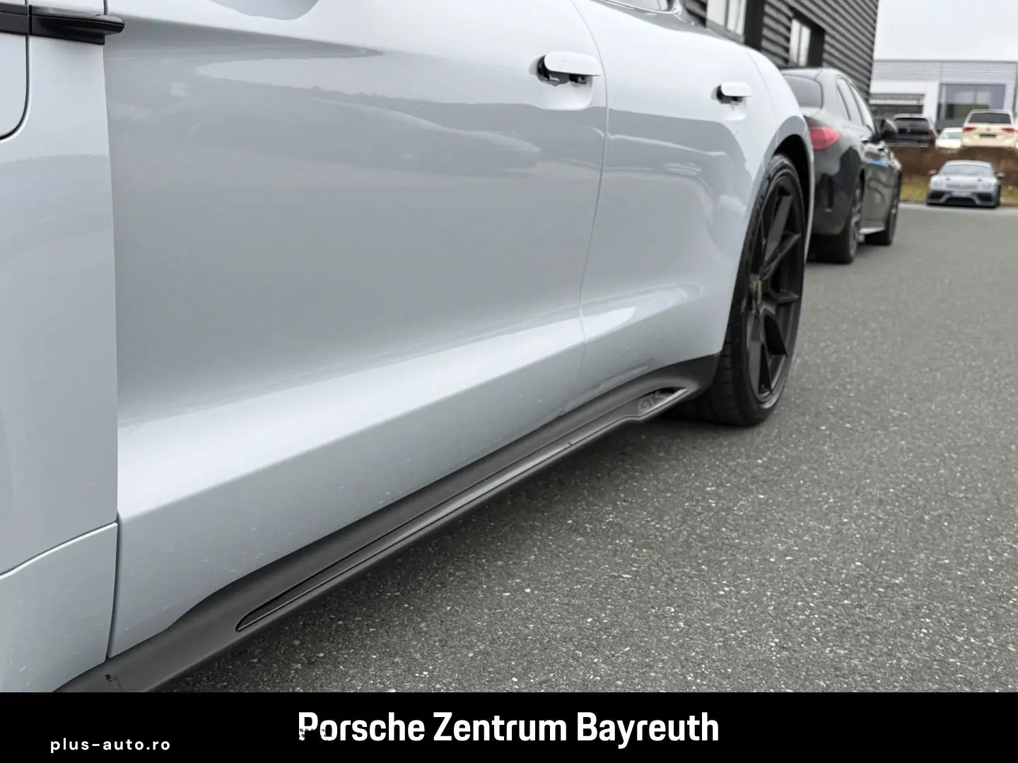 PORSCHE Taycan GTS  PDCC HeadUp Hinterachlenkung
