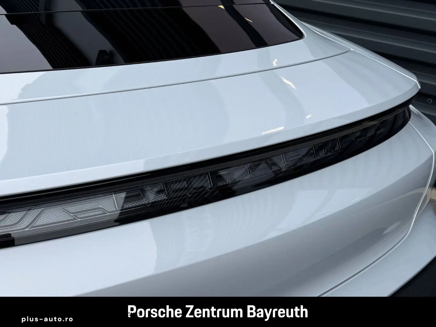 PORSCHE Taycan GTS  PDCC HeadUp Hinterachlenkung