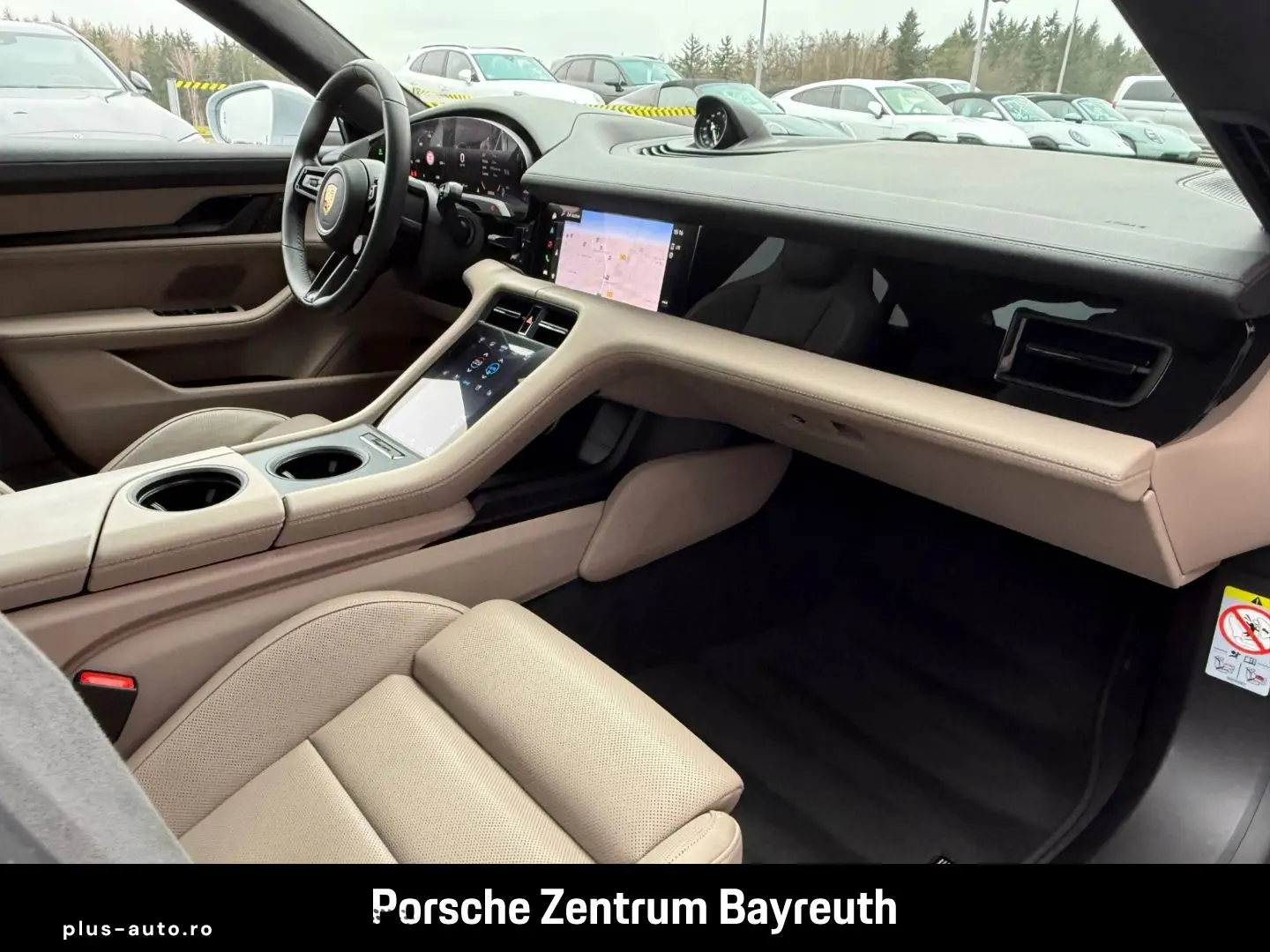 PORSCHE Taycan GTS  PDCC HeadUp Hinterachlenkung