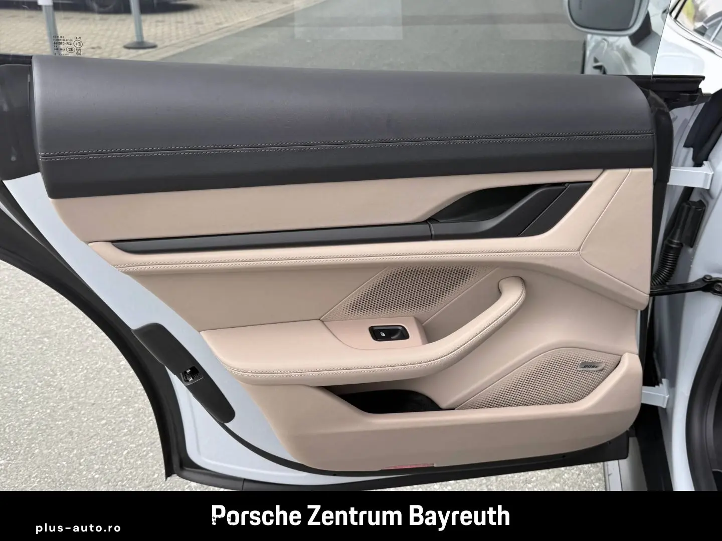 PORSCHE Taycan GTS  PDCC HeadUp Hinterachlenkung