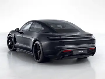 PORSCHE Taycan GTS  HA-Lenkung  Head-Up  BOSE