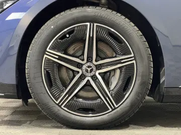 MERCEDES-BENZ EQE 300 Edt. AMG Premium ServoClose Se&hellip;
