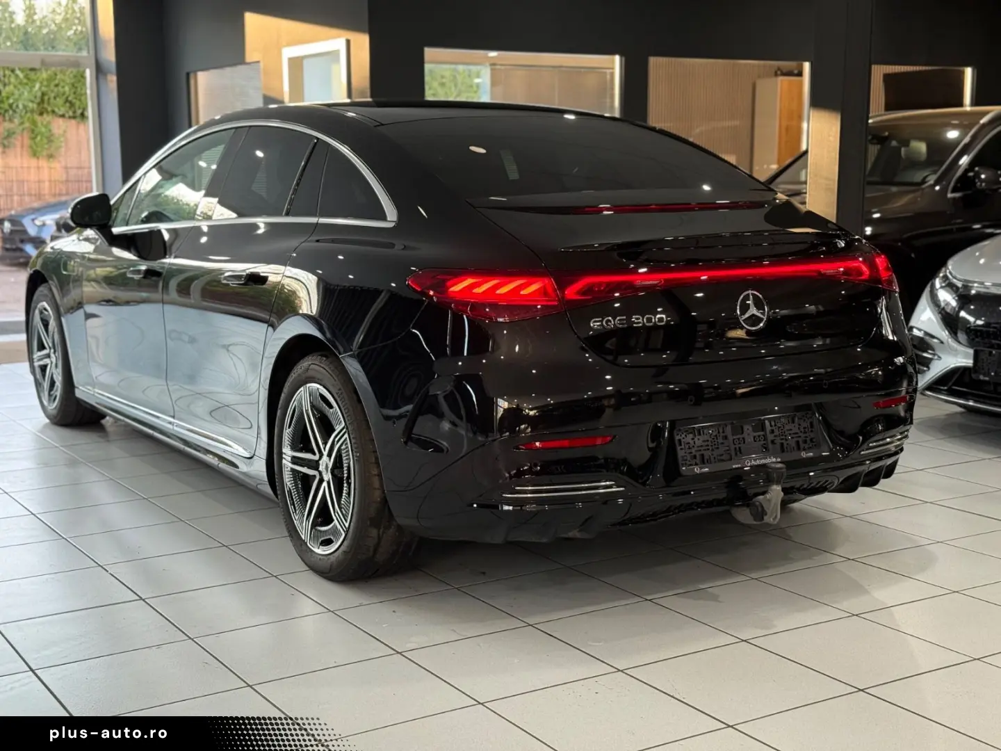 MERCEDES-BENZ EQE 300 AMG-LINE PANO MEMORY KAMERA AH&hellip;
