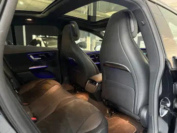 MERCEDES-BENZ EQE 300 AMG-LINE PANO MEMORY KAMERA AH&hellip;