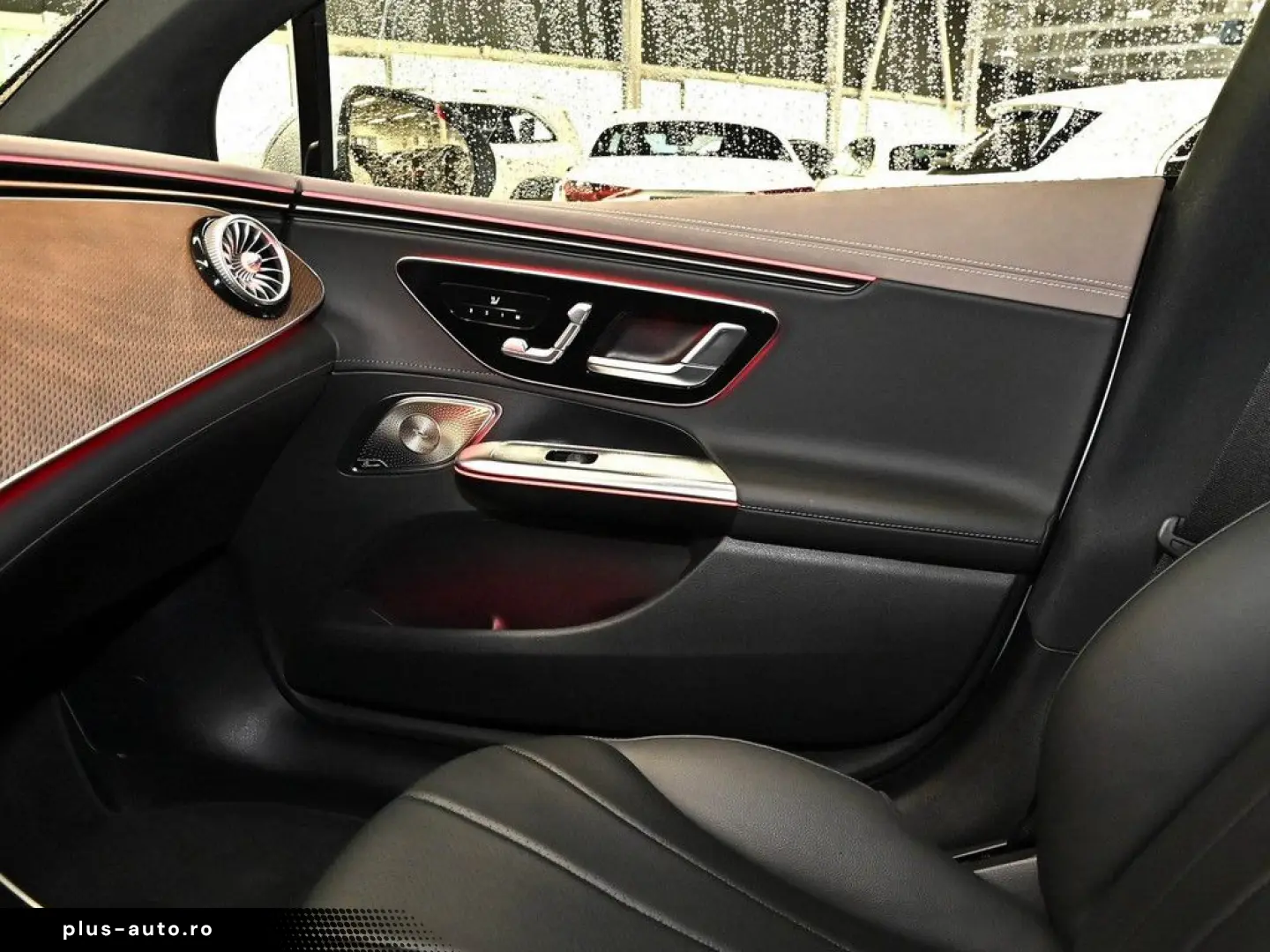 MERCEDES-BENZ EQE 300 ElectricArt Advanced  AHK Dist&hellip;