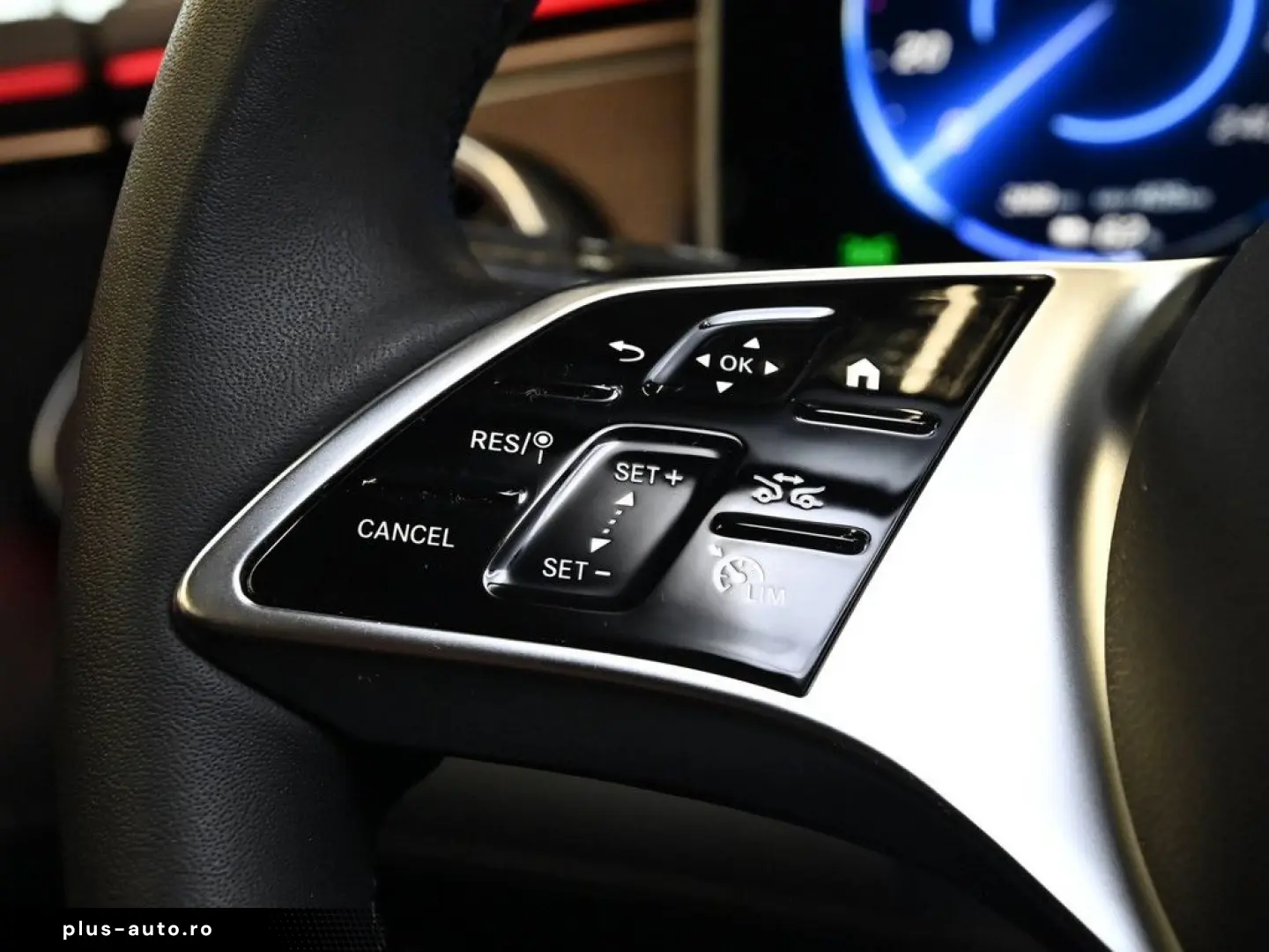 MERCEDES-BENZ EQE 300 ElectricArt Advanced  AHK Dist&hellip;