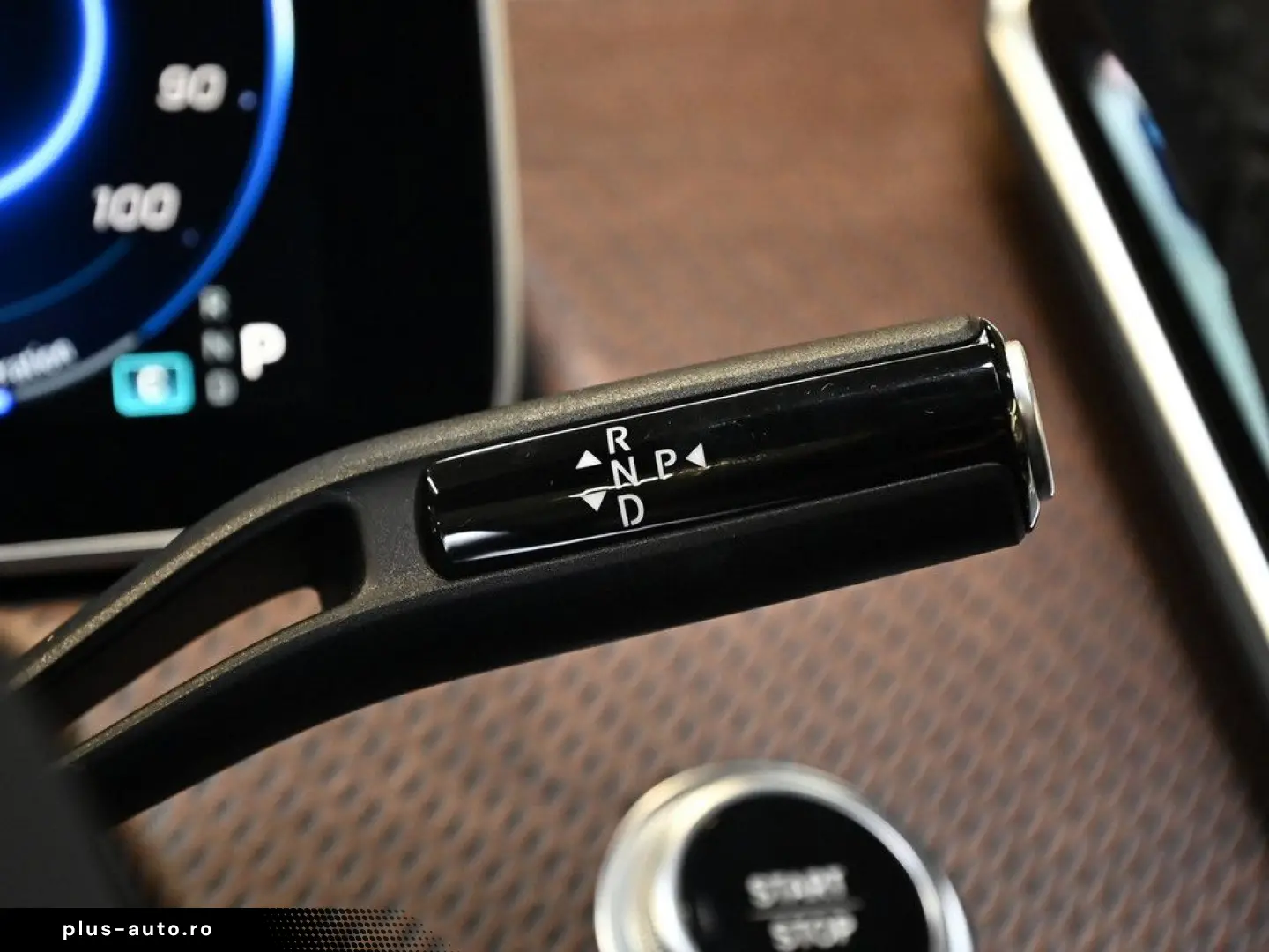 MERCEDES-BENZ EQE 300 ElectricArt Advanced  AHK Dist&hellip;