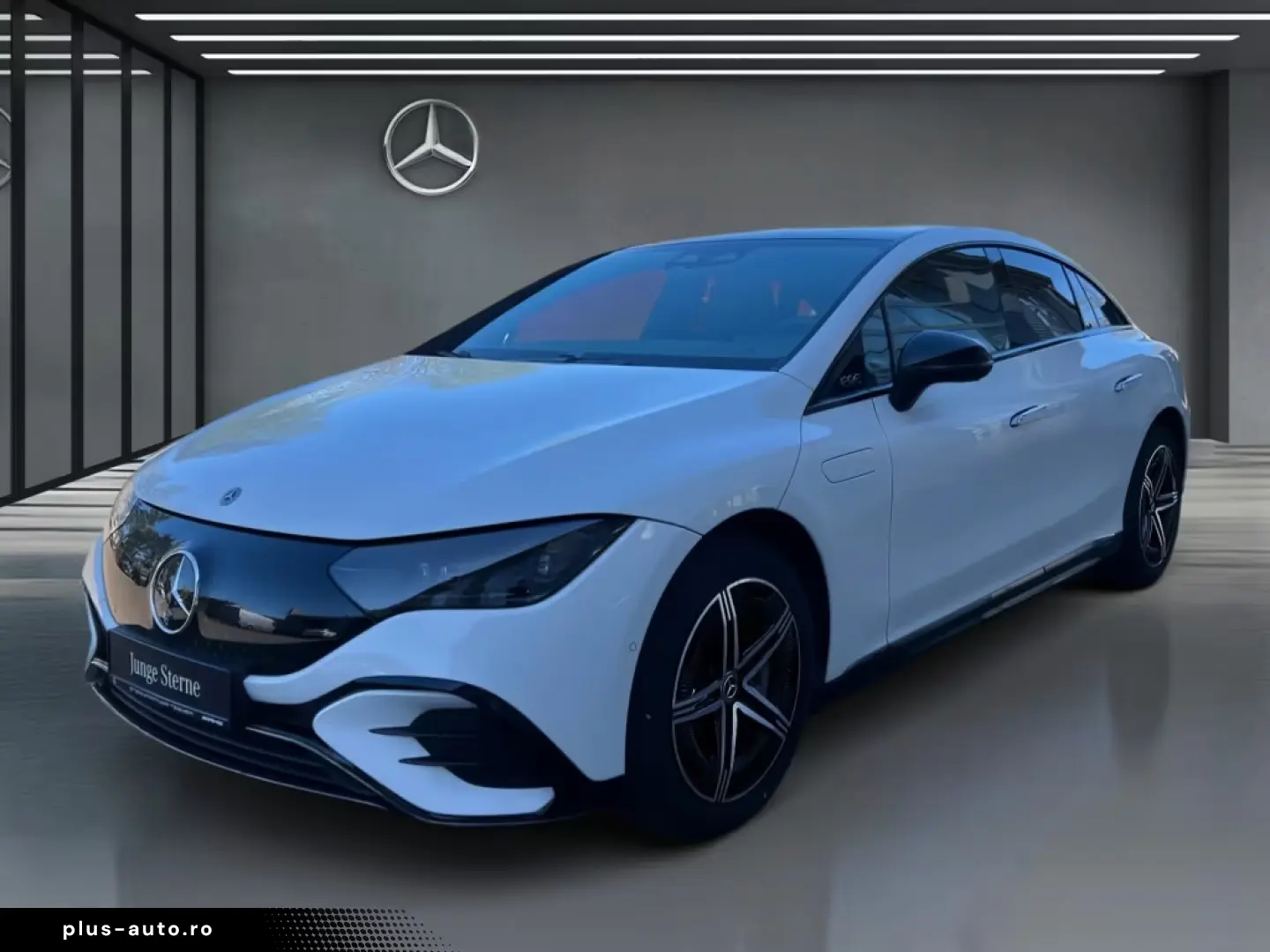MERCEDES-BENZ EQE 300 AMG Night D.Light Pano Burmester 360