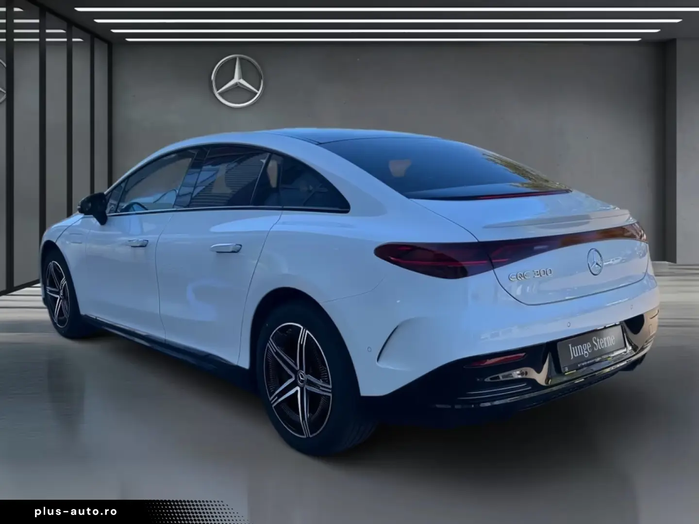 MERCEDES-BENZ EQE 300 AMG Night D.Light Pano Burmester 360