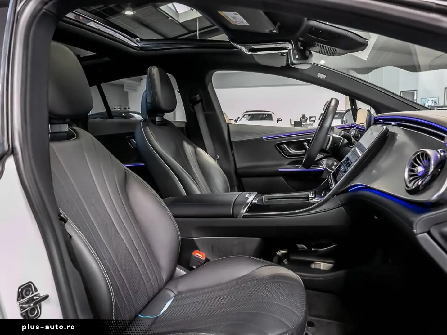 MERCEDES-BENZ EQE 350  Edition AMG PANO AHK NIGHT HI&hellip;