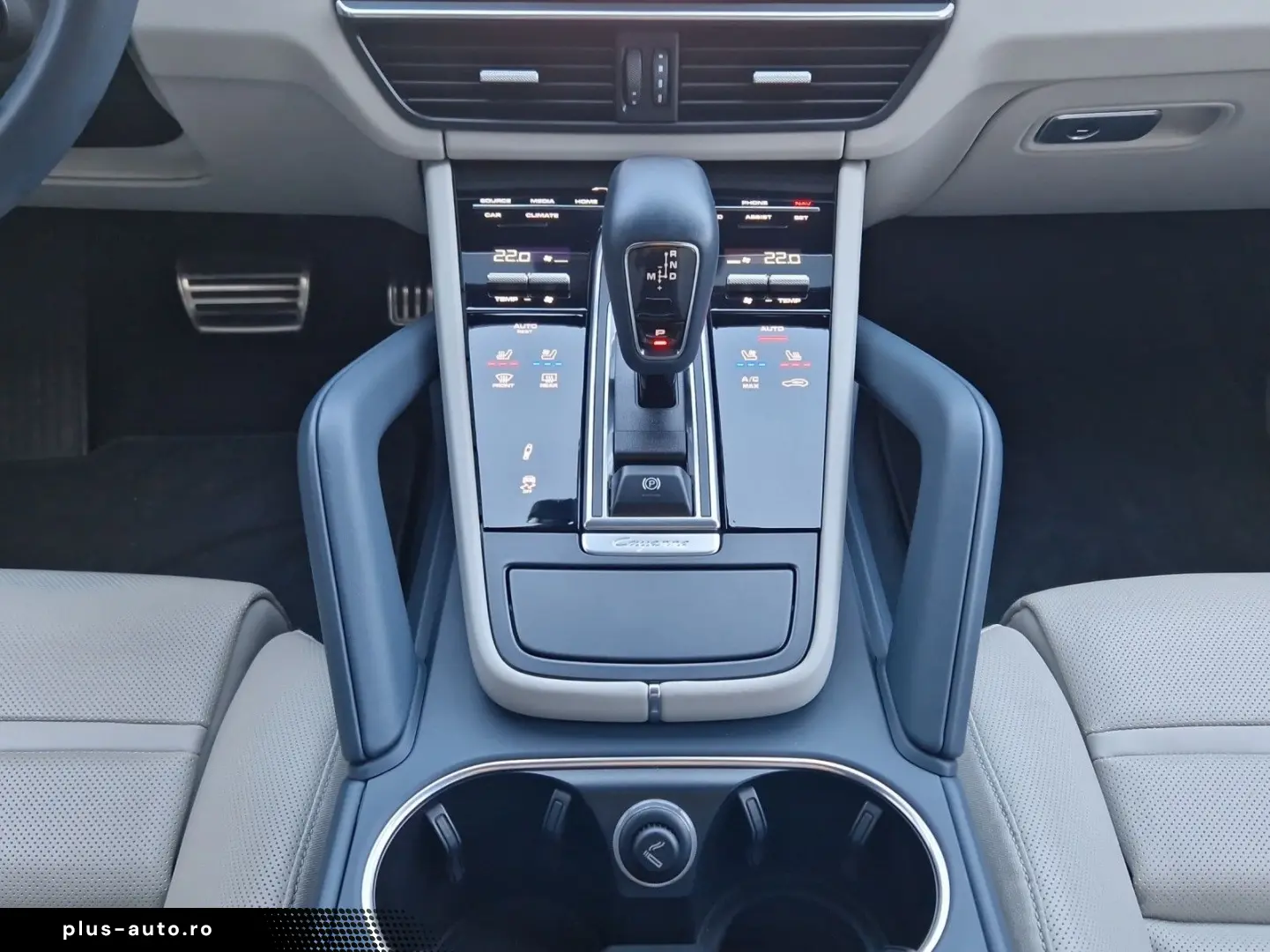 PORSCHE Cayenne S Coupé Platinum Inno Mega SPEC BiColor