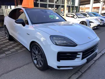 PORSCHE Cayenne Coupe E-Hyb.punte spate viratoare·
