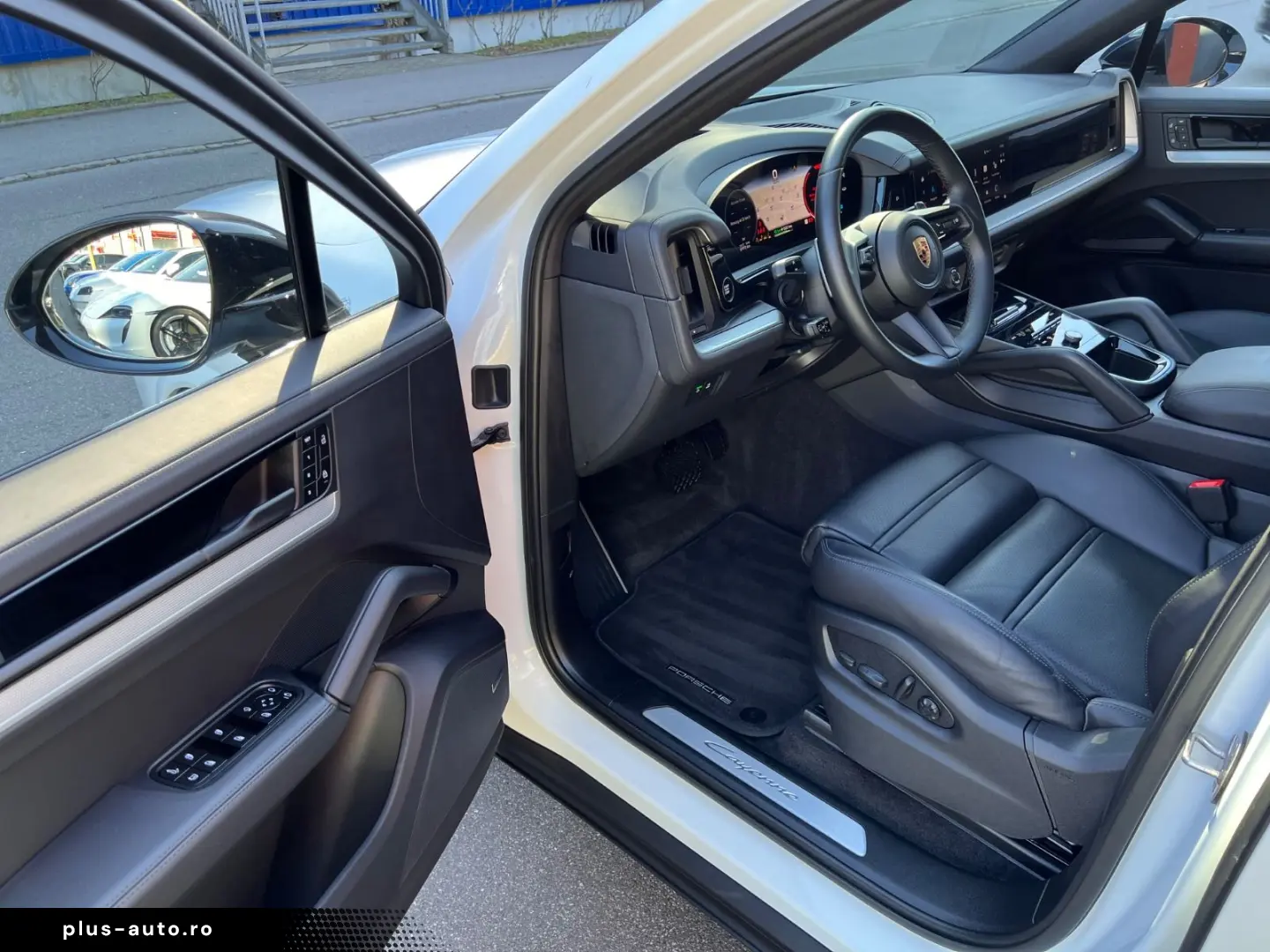 PORSCHE Cayenne Coupe E-Hyb.punte spate viratoare·