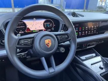 PORSCHE Cayenne Coupe E-Hyb.punte spate viratoare·