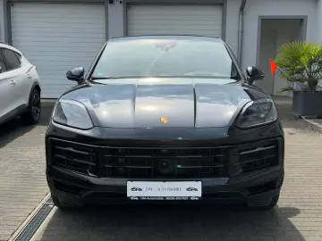 PORSCHE S E-Hybrid display pasager