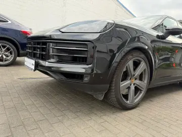 PORSCHE S E-Hybrid display pasager