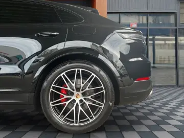 PORSCHE Cayenne Coupe S E-Hyb NightVis. · HeadUP · Inno
