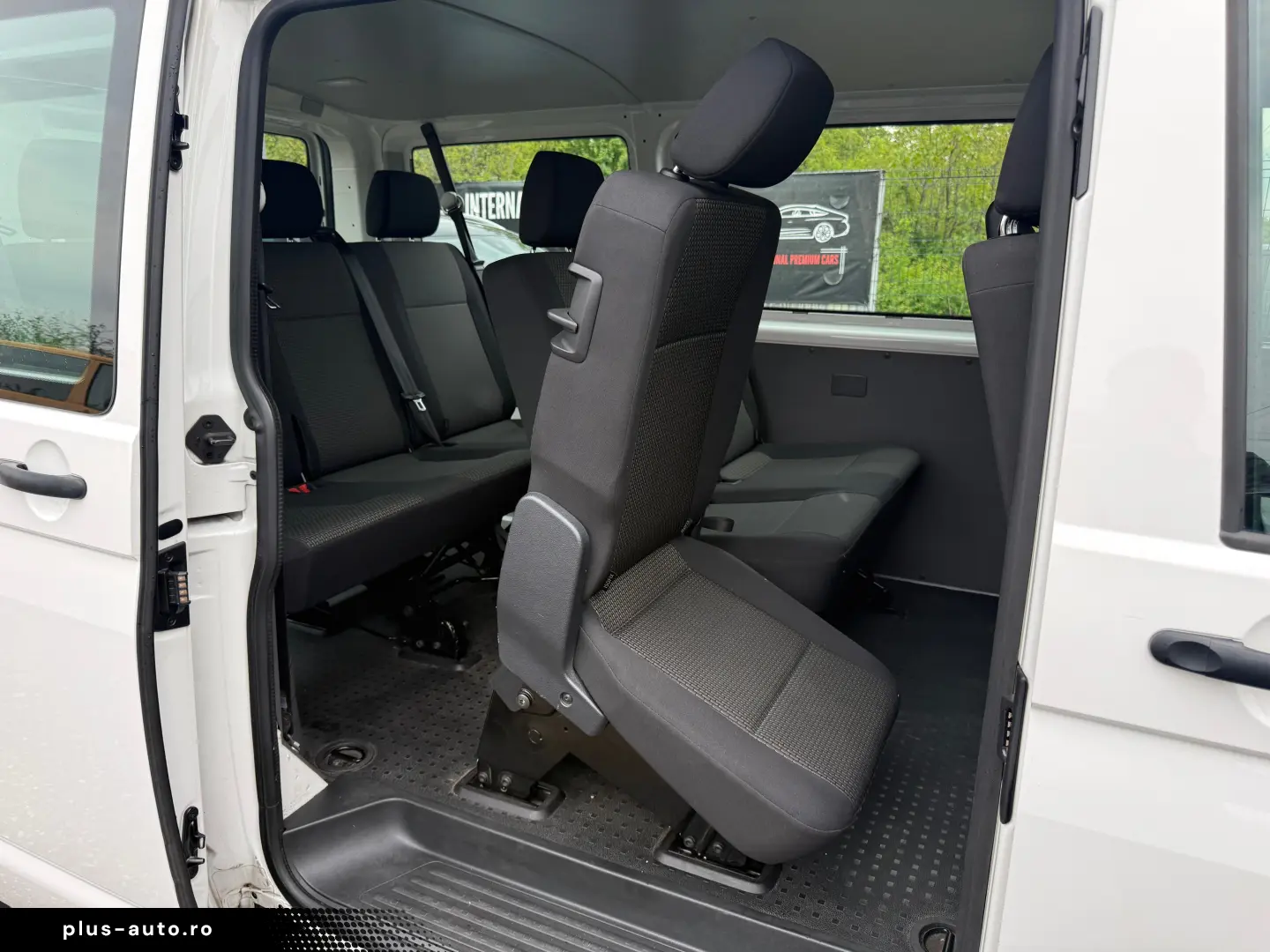 VW T6 - 9 locuri - 08 2021 - 2.0 diesel - Posibilitate RATE