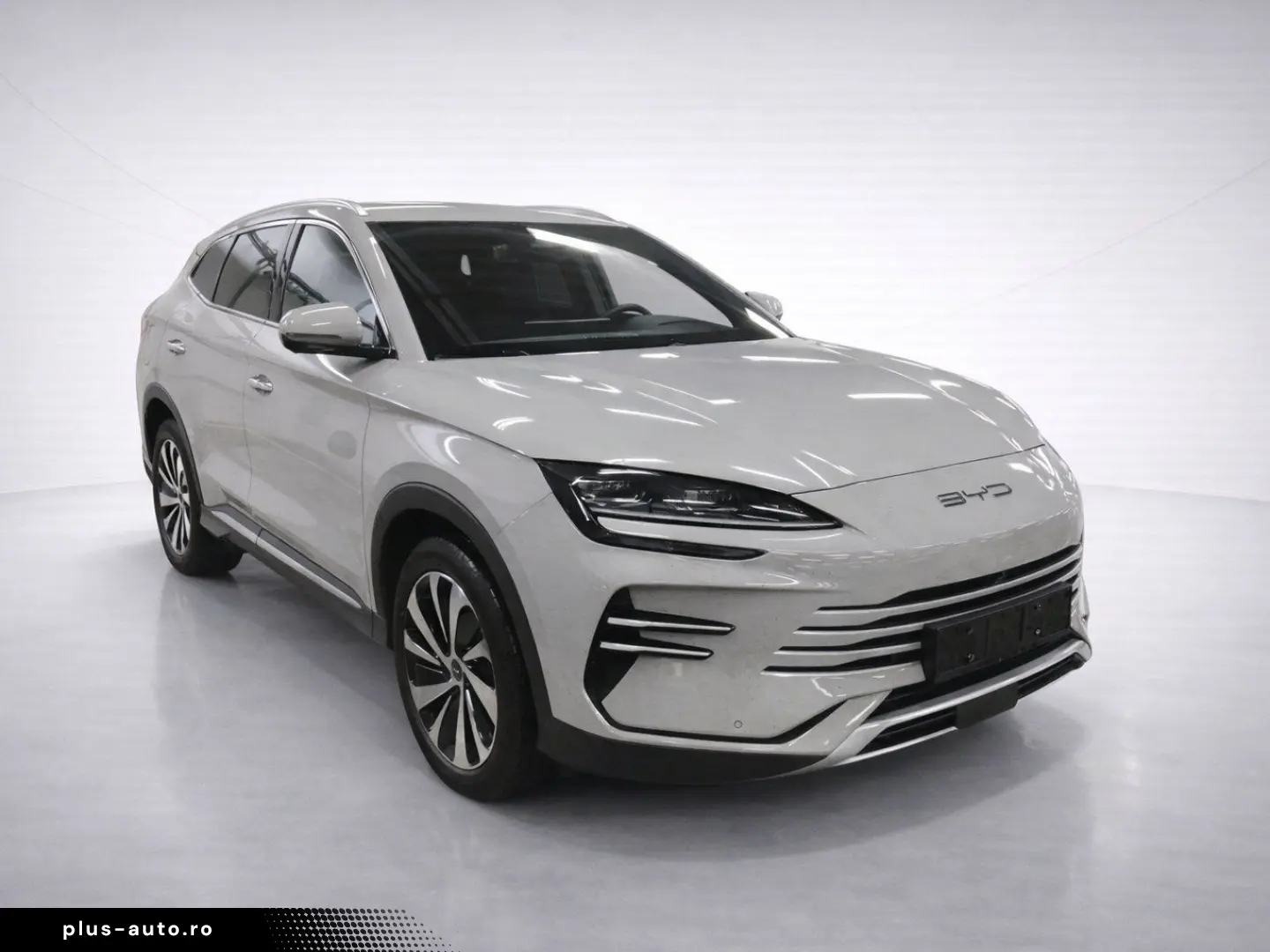 BYD SEAL U DM-i 18.3 kWh AWD Design 360  ACC Pano