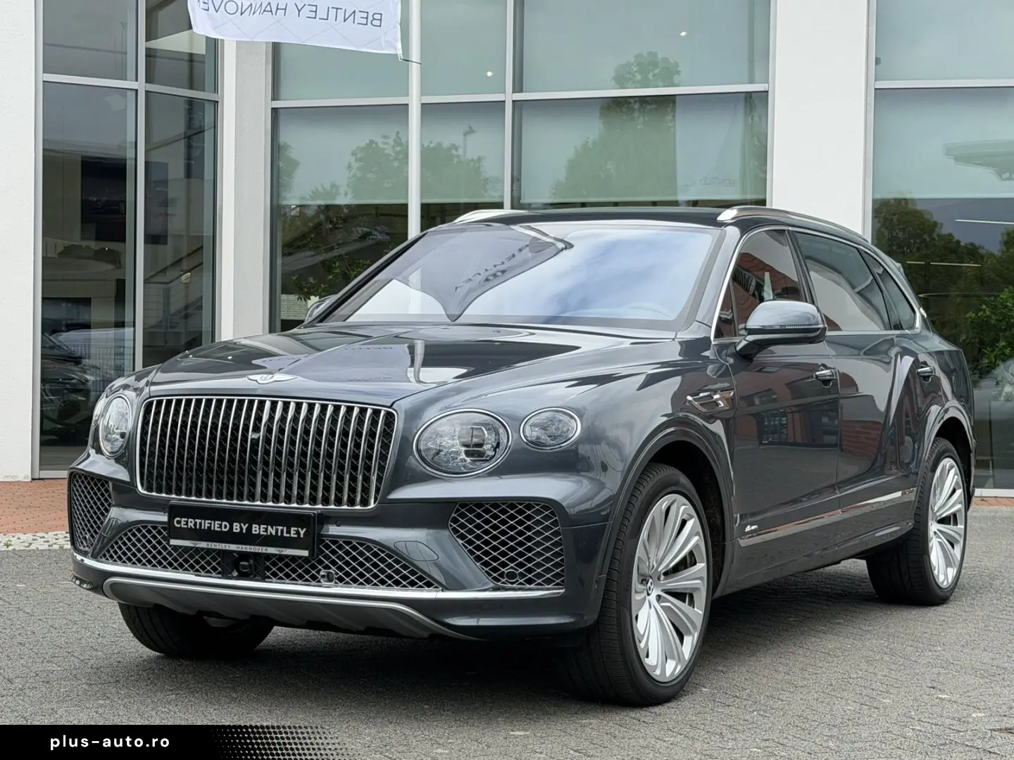 BENTLEY Bentayga EWB Azure  NAIM RSE ParkingHeater