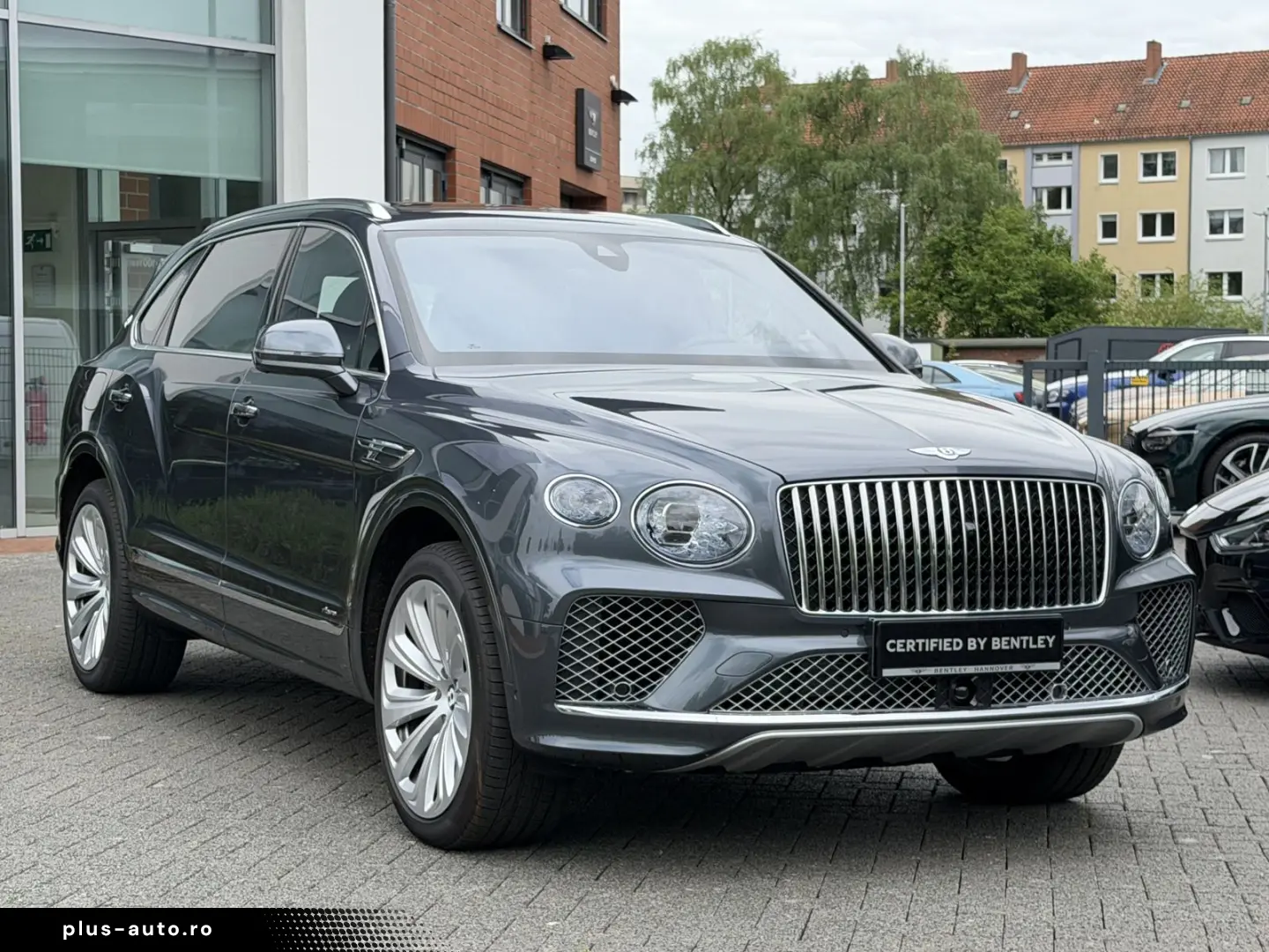 BENTLEY Bentayga EWB Azure  NAIM RSE ParkingHeater