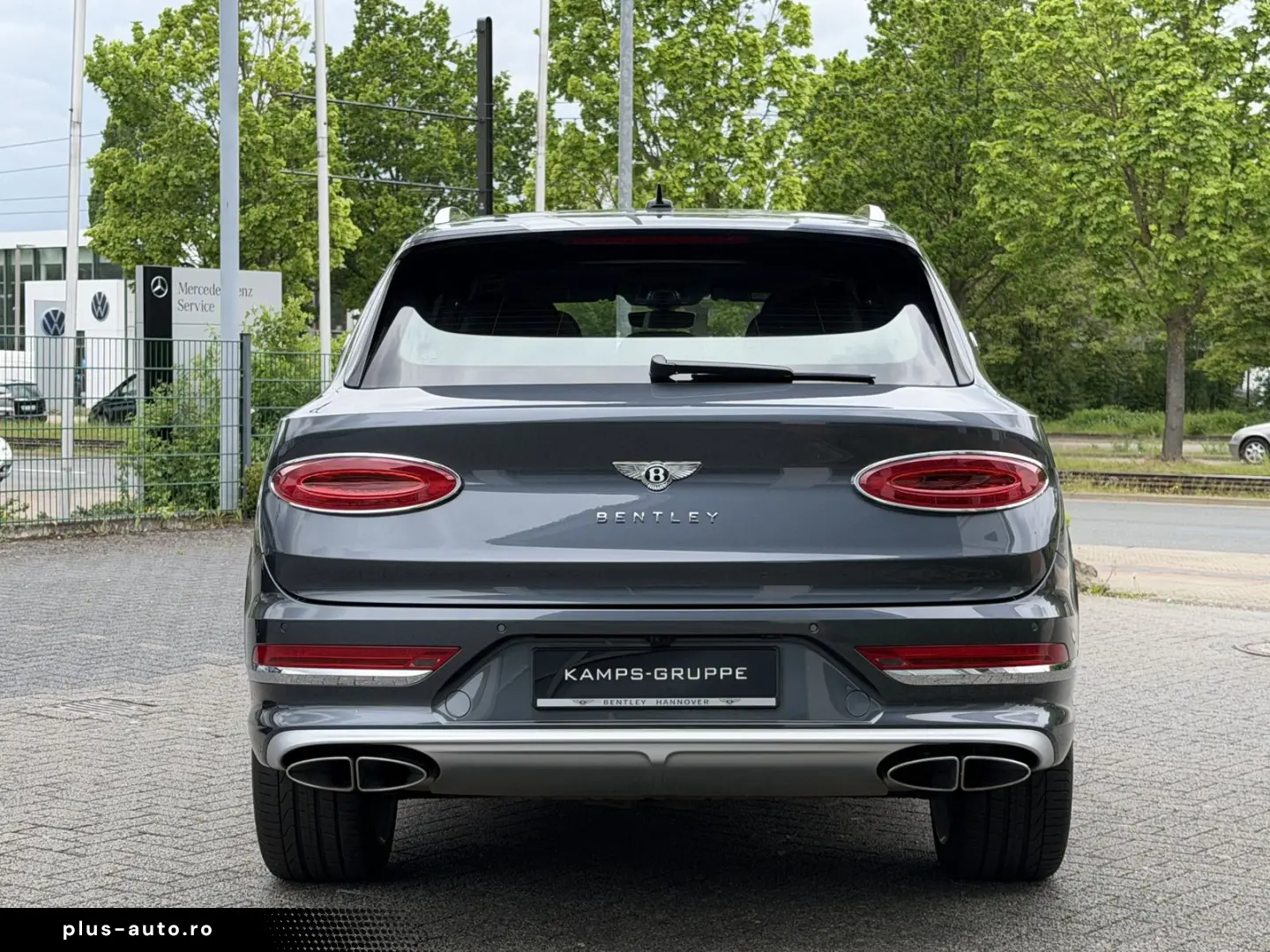 BENTLEY Bentayga EWB Azure  NAIM RSE ParkingHeater