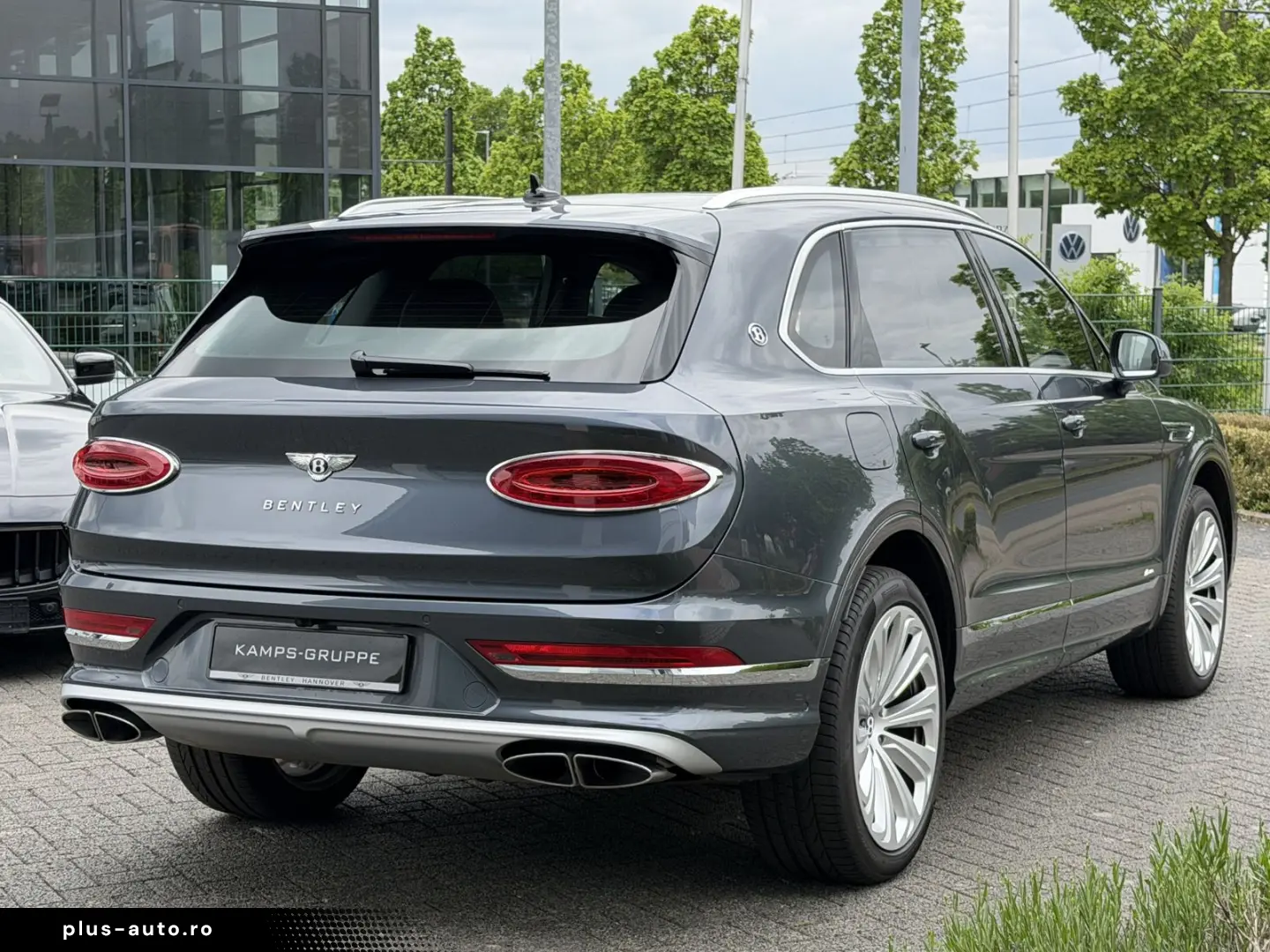 BENTLEY Bentayga EWB Azure  NAIM RSE ParkingHeater