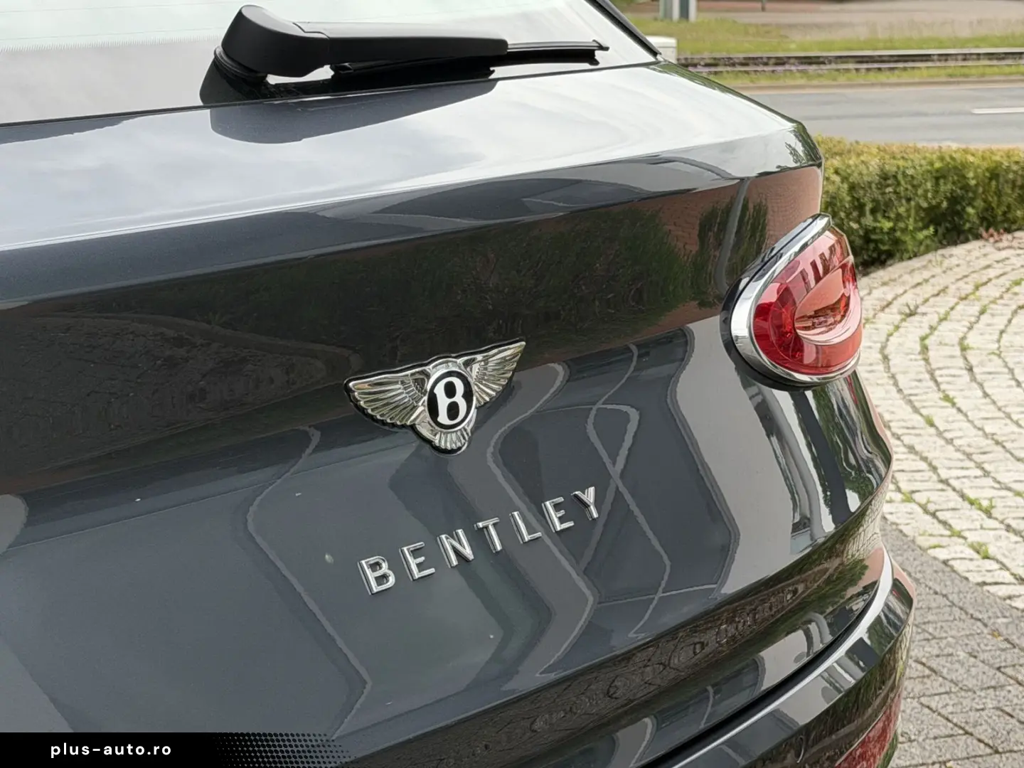 BENTLEY Bentayga EWB Azure  NAIM RSE ParkingHeater